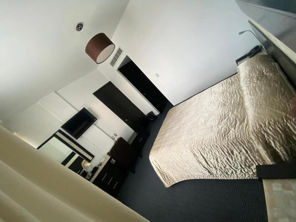 Hotel Real Rex Leon Ngoại thất bức ảnh